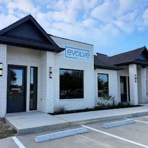 Outside the Evolve Health Katy office