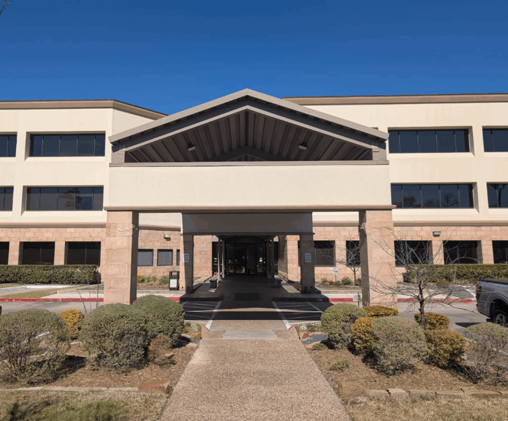 Exterior of Evolve Health podiatry clinic in The Woodlands, Texas